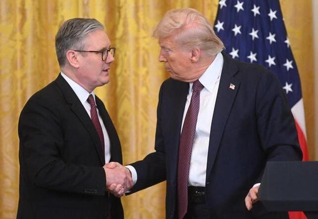 US President Donald Trump holds a press conference with British Prime Minister Keir Starmer in the East Room of the White House in Washington, DC, on Feb. 27, 2025 (AFP photo)